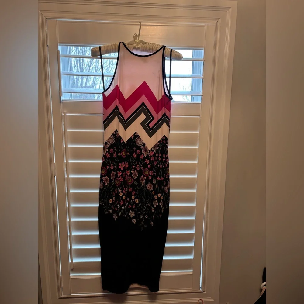 Ted Baker Dress in Pink and Black - Picture 4 of 7